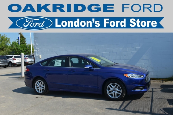 2014_Ford_Fusion_263259010.jpg